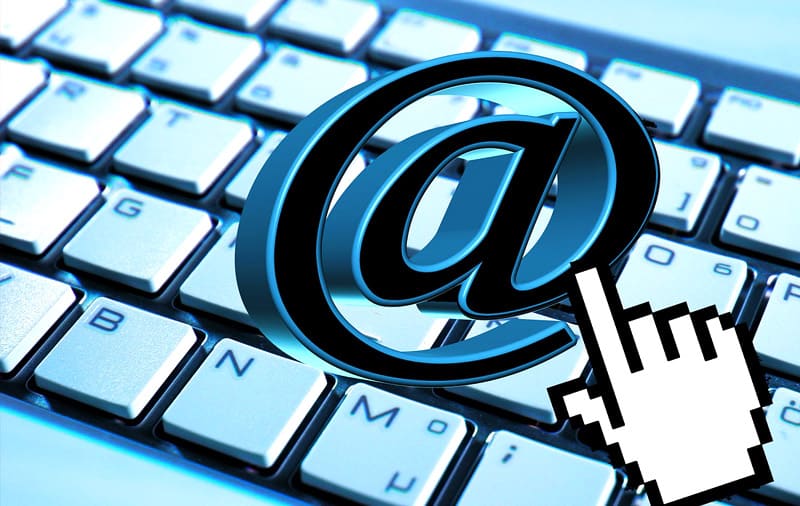 Los logros de Ray Tomlinson, el creador del Email MentePost