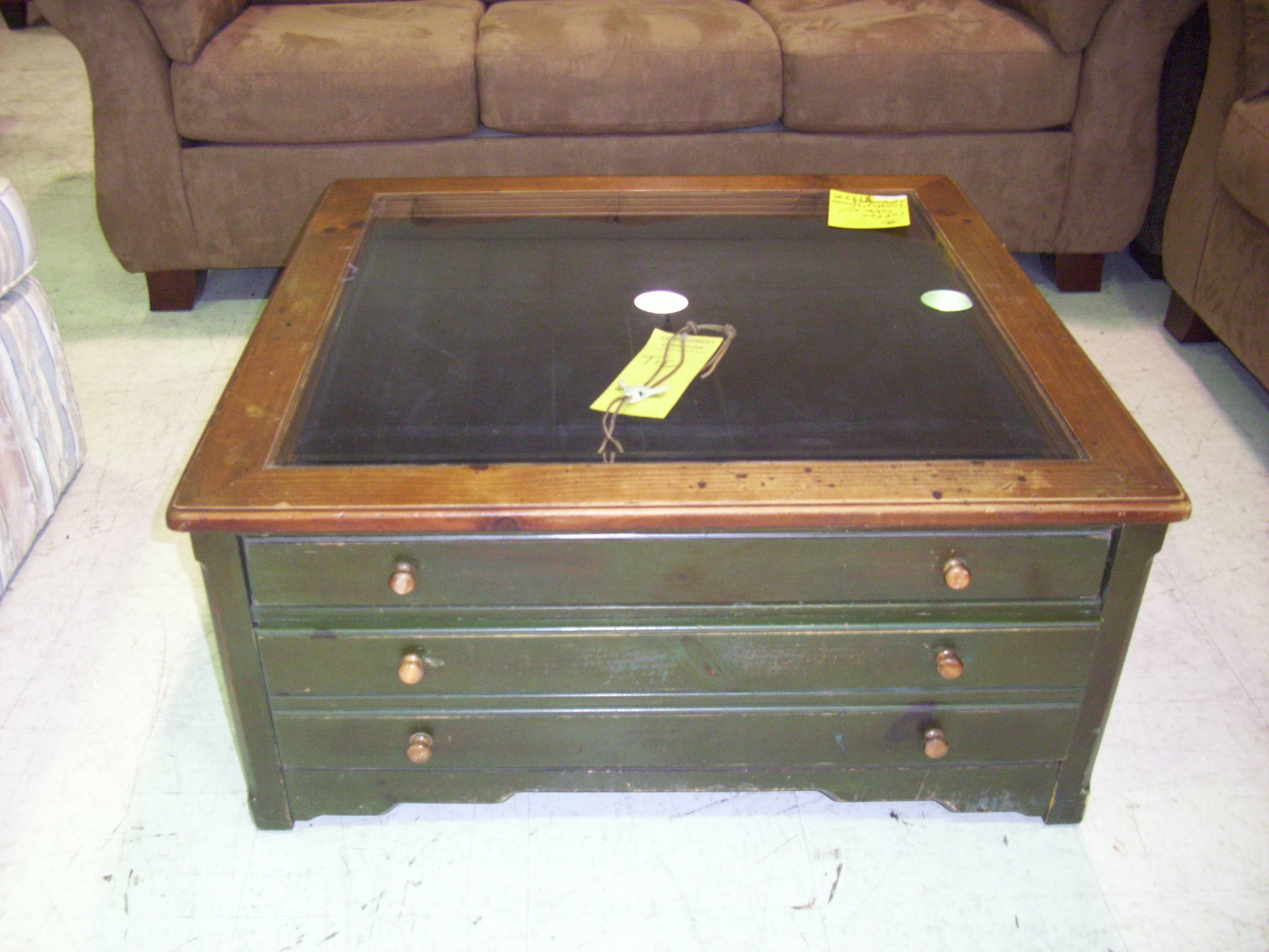 30 Best Square Coffee Tables with Drawers