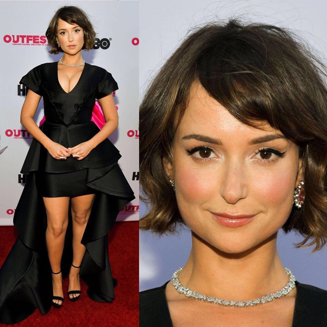 30 Red Carpet Dresses That Nearly Revealed Too Much Page 12 of 30