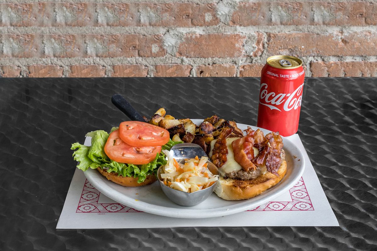 Bagel Etc (4320 Boul StLaurent, Montréal, QC H2W 1Z3, Canada) Order