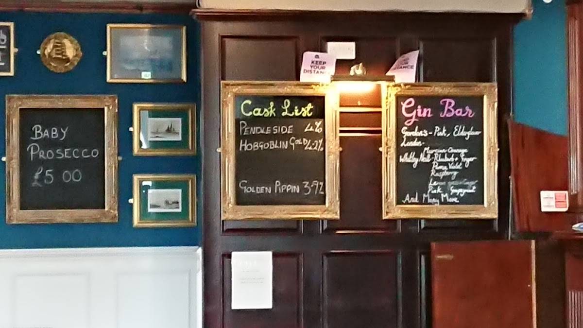 Menu at Steamer pub & bar, Fleetwood