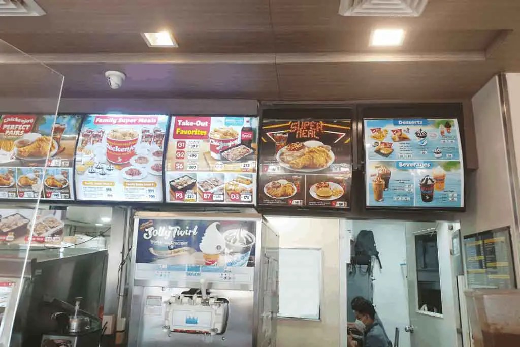 Jollibee Combo Bucket List