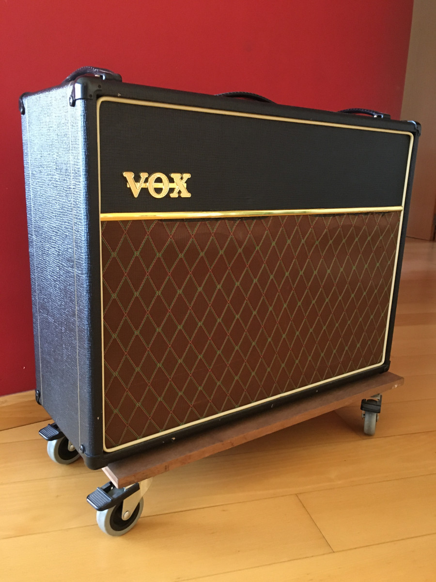 Cambio Cambio Vox AC30 CC2 por Fender Hot Rod Deluxe en Valencia Guitarristas