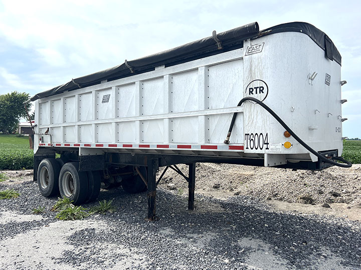 Western Illinois Farm Equipment Auction Merit Auctions