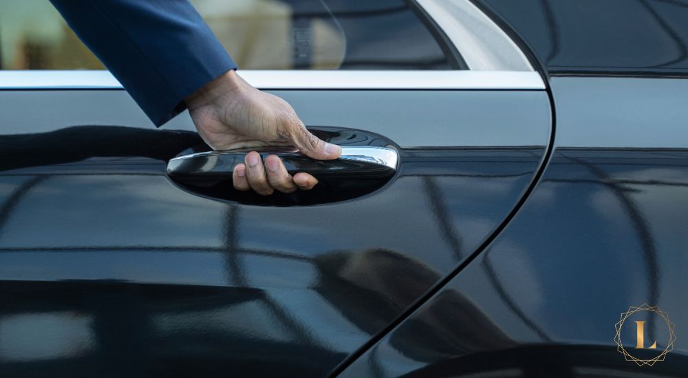 Easy Rides Around NYC Lux's Black Car Service for All Your Plans