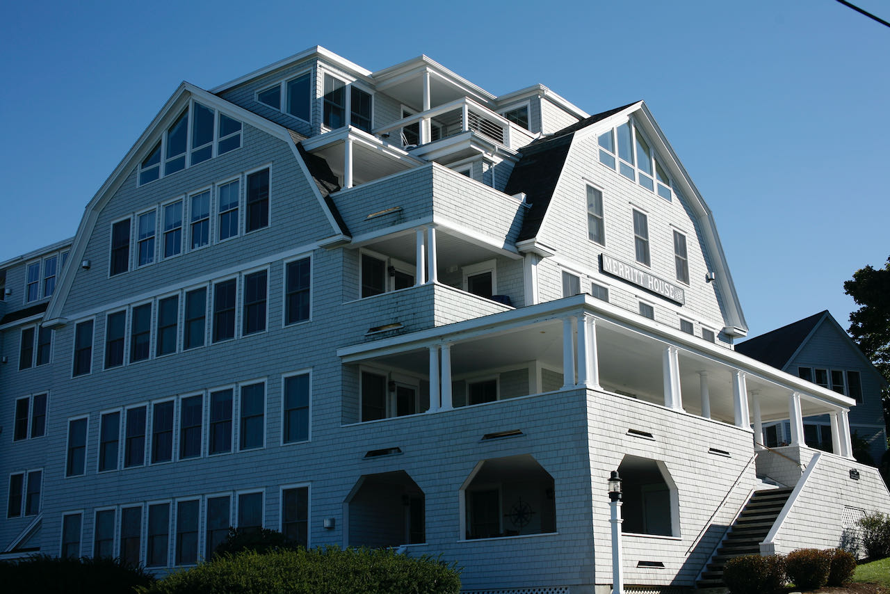 Merritt House site for the ‘Merritt House’ on Orr’s Island Maine.