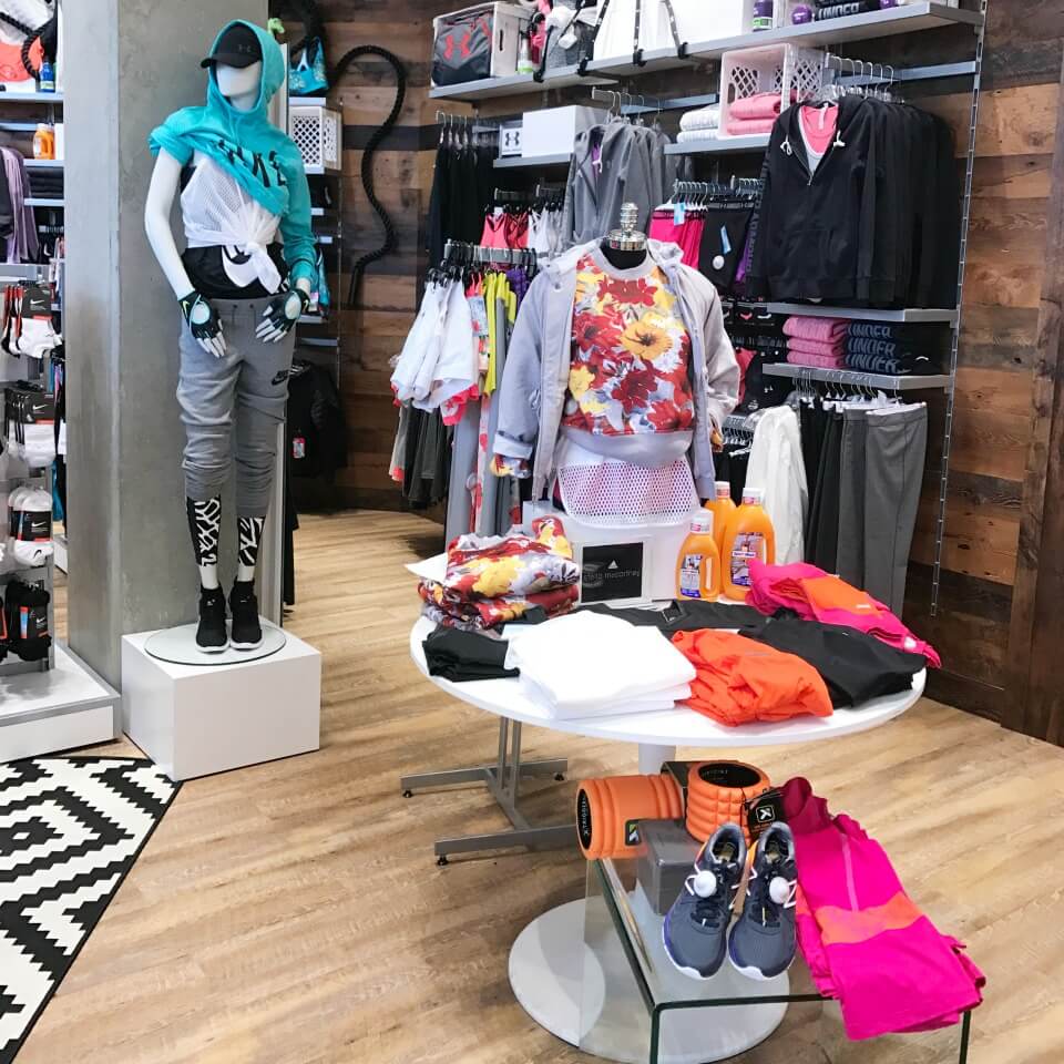 Sporting Life Canada Tech and Fashion Together Merry About Town