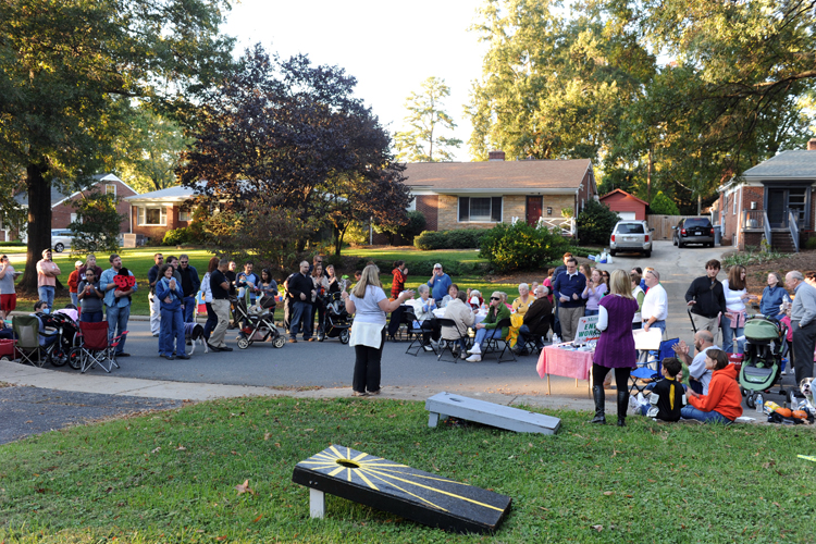 Merry Oaks Neighborhood Association Think Green. Live Merry.