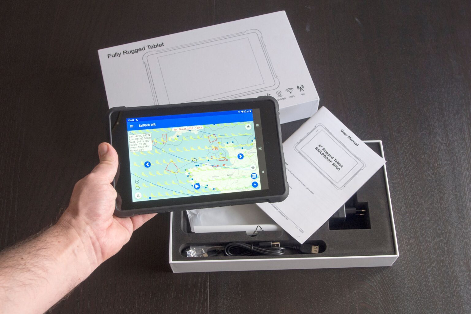 SailProof SP08, la meilleure tablette GPS marine étanche Mers et Bateaux