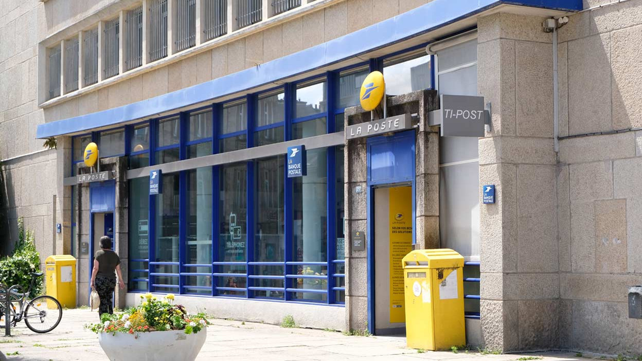 La Poste ouvre trois bureaux relais en SeineetMarne Le Moniteur de