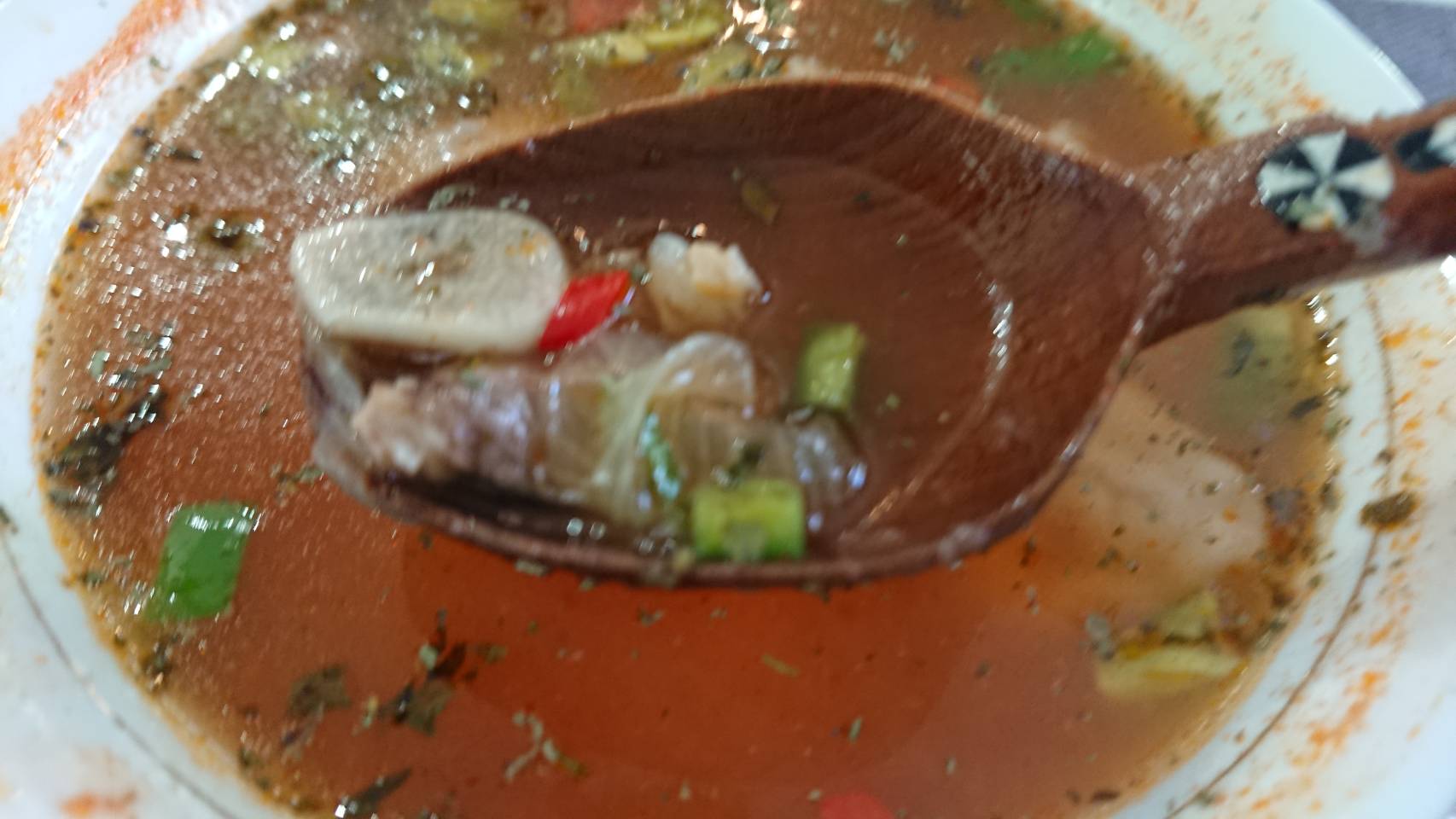 【高田馬場・ウイグル料理《ウルムチ》】クセのないラム肉をピラフとスープでいただく！ ご飯にのせたい8万のもの