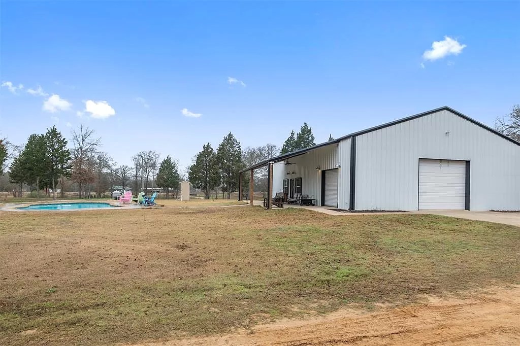 Malakoff, TX 14acre 4bed 3bath Farmhouse Style Barndo