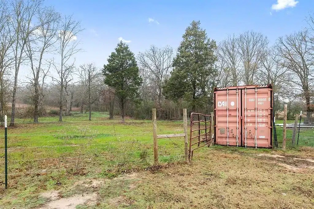 Malakoff, TX 14acre 4bed 3bath Farmhouse Style Barndo
