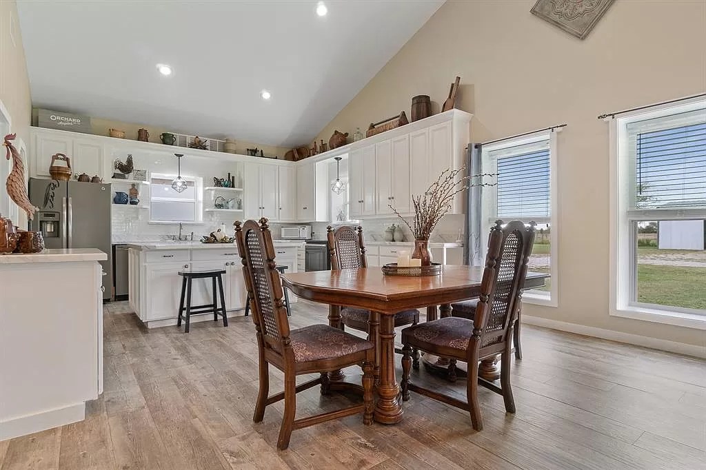 2314 Vz County Road 3812, Wills Point, TX 75169