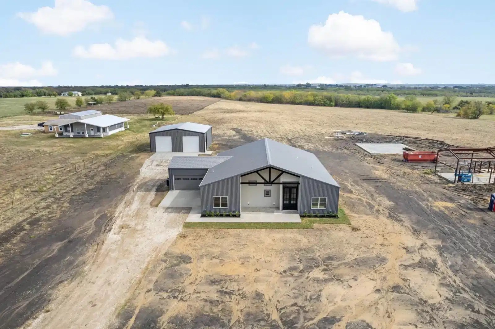 751 Mosley Rd, Ennis, TX 75119