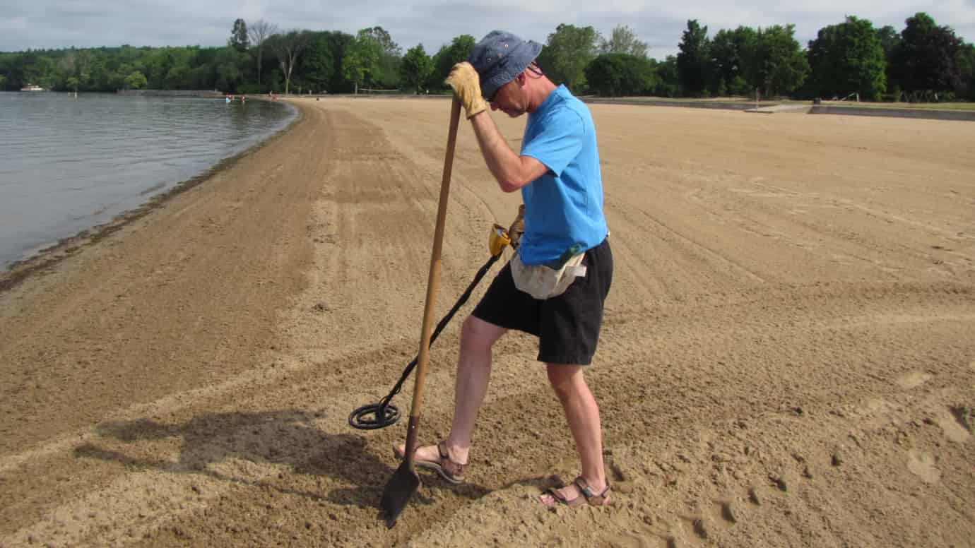 15 Best Places to Metal Detect in Delaware (Maps, Laws, Clubs and More