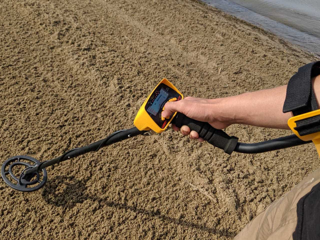 The 4 Best AllRound Metal Detector Setup You Need to See Metal