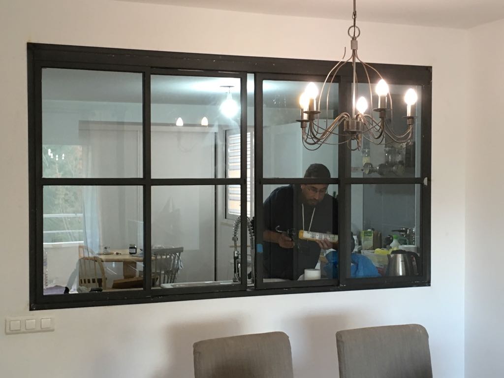 Trabajos De Puertas Y Ventanas De Hierro Y Cristal En Mallorca – Metal Illes