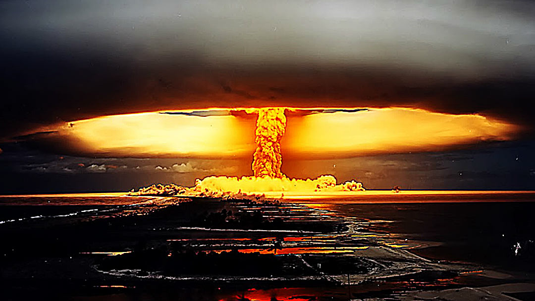 Panic in the Empire Get ready for America's death spiral.