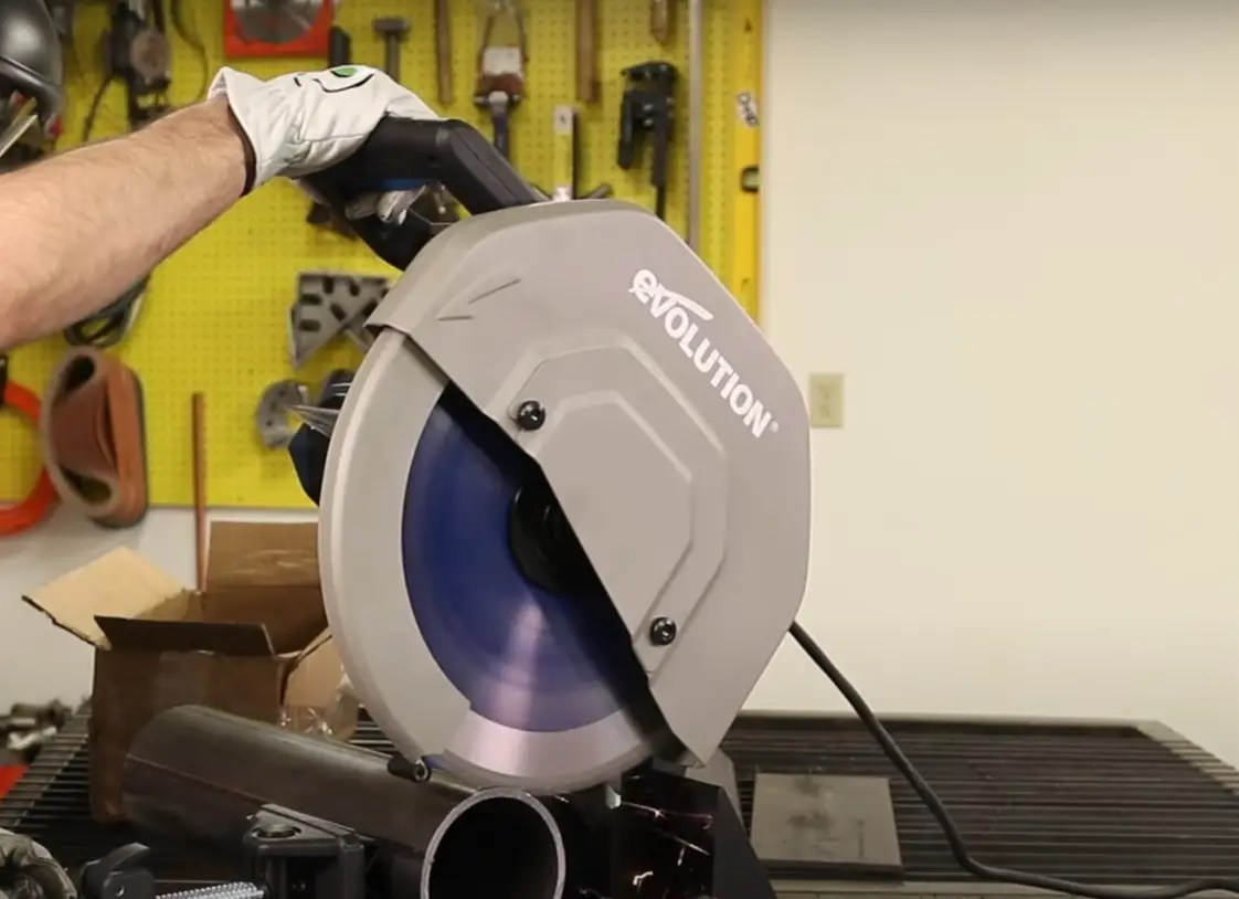 Top 5 Best Metal Chop Saws [September 2024 Review] MetalProfy