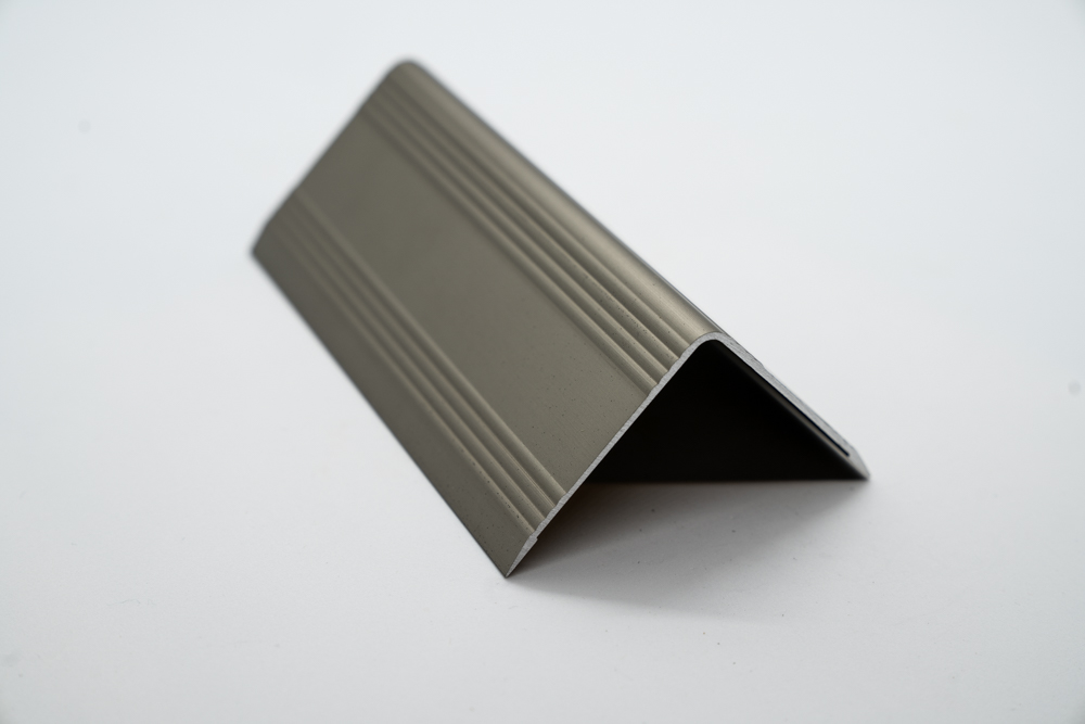 Corner Protector Metal Transitions Genotek