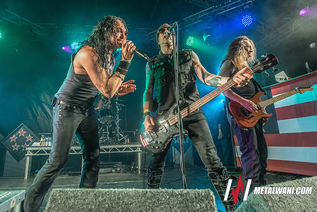 Watch SKID ROW Perform Entire 'Slave To The Grind' Album For First Time