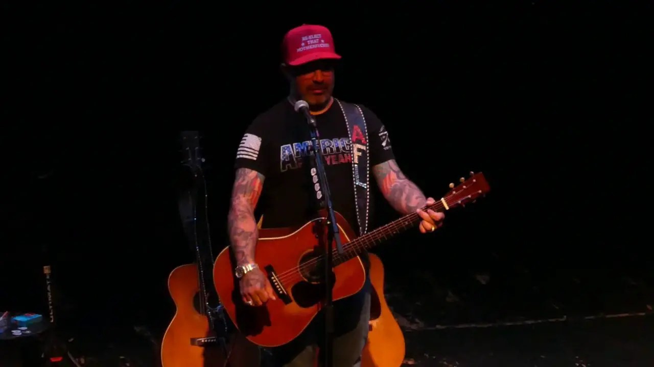Watch STAIND's Aaron Lewis Mess Up The Acoustic Cover Of
