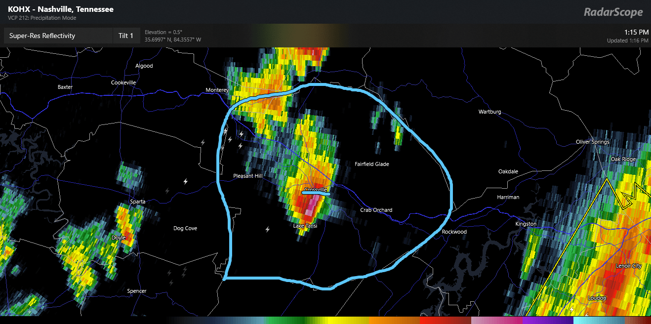 Strong Storm near Crossville Meteorologist Mark