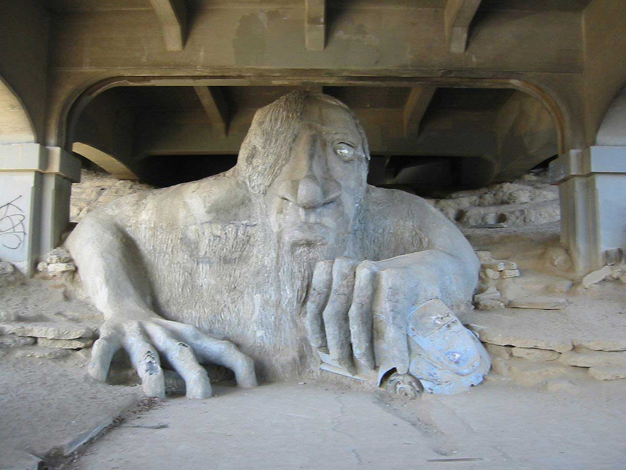 The 25 Weirdest Statues And Sculptures From Around The World