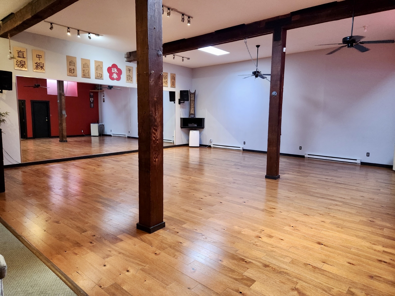 Method Studio 900 sqft Rental Space in Victoria BC