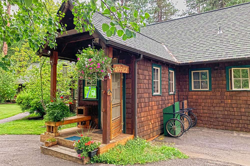 Metolius River Resort Luxury Vacation Cabin Rentals Camp Sherman
