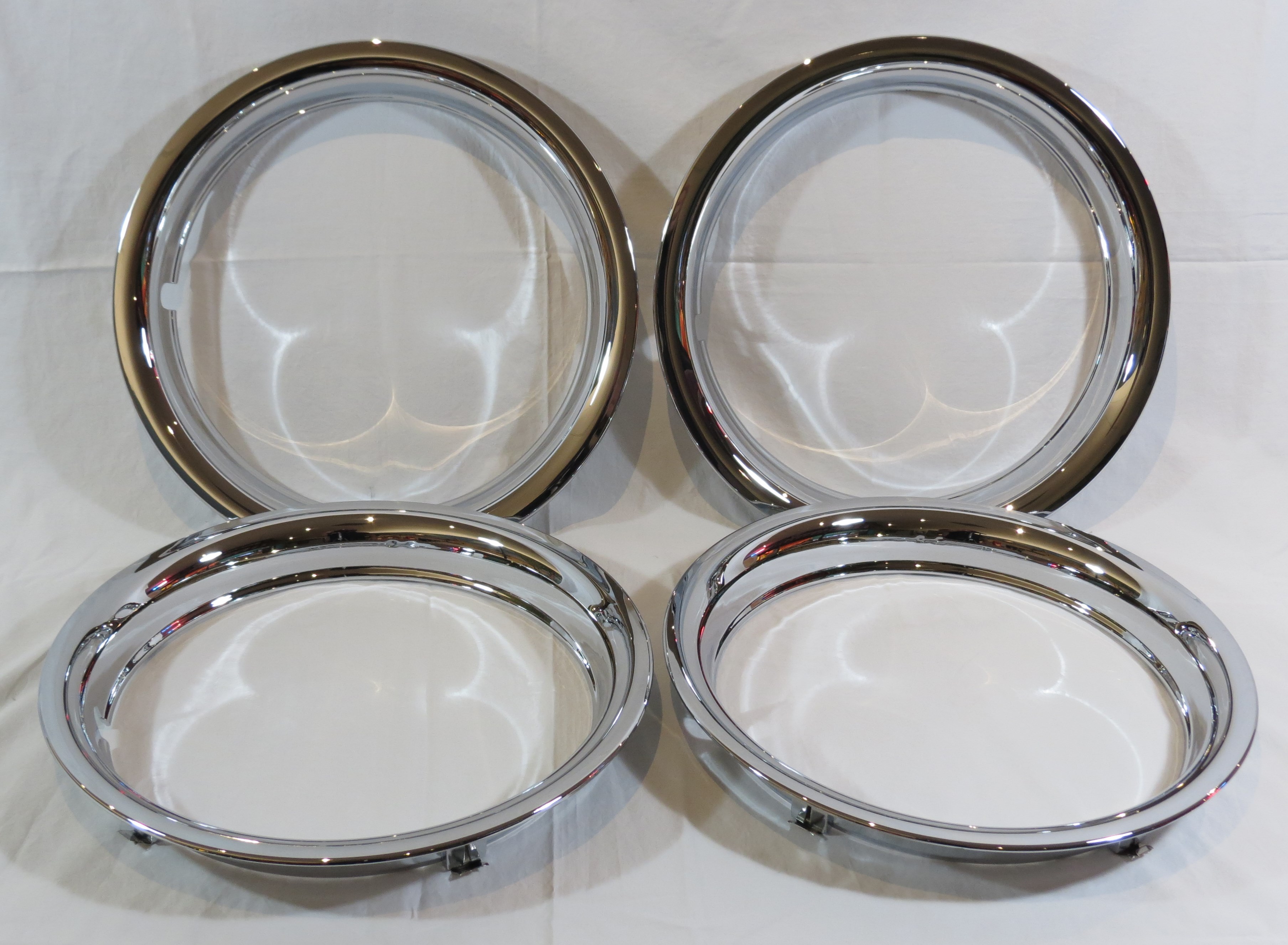 Wheel trim ring set/4 chrome plated ABS Metropolitan Pit Stop