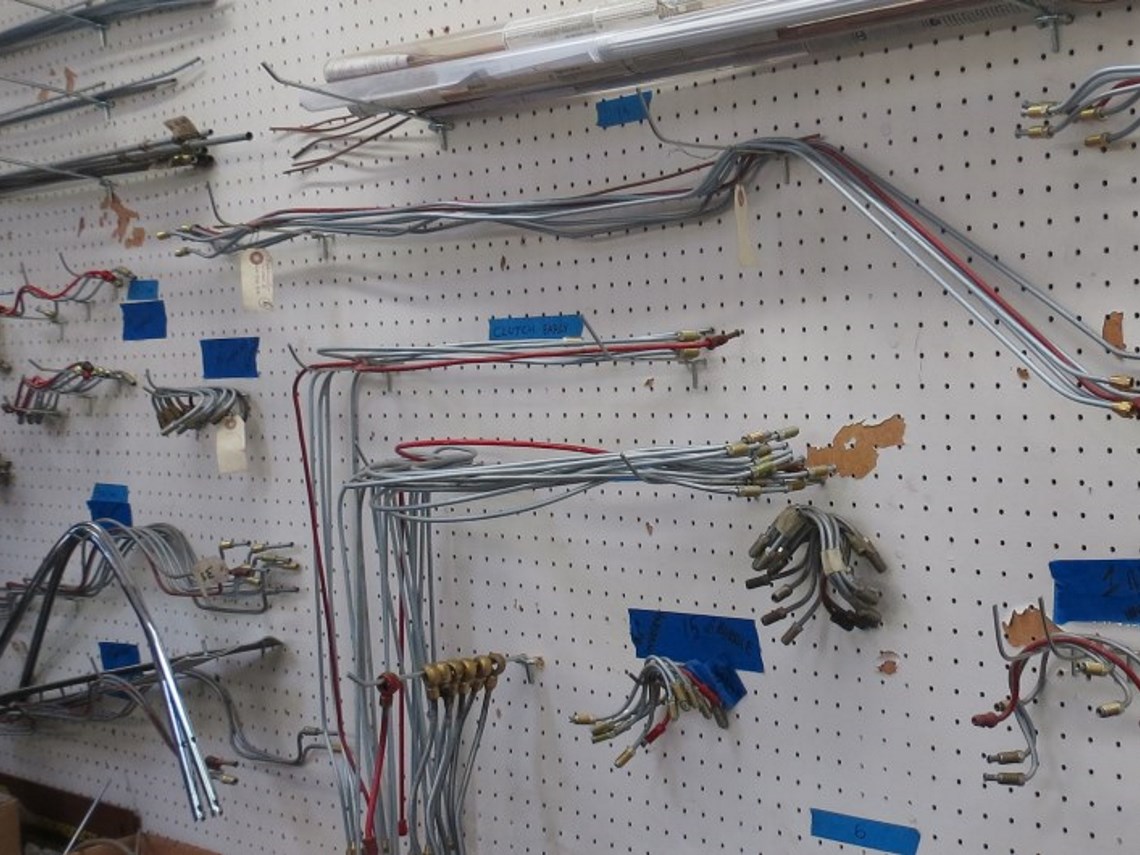 Metropolitan Auto Parts Used NOS Reproduction & AMC Parts Inventory Metropolitan Pit Stop