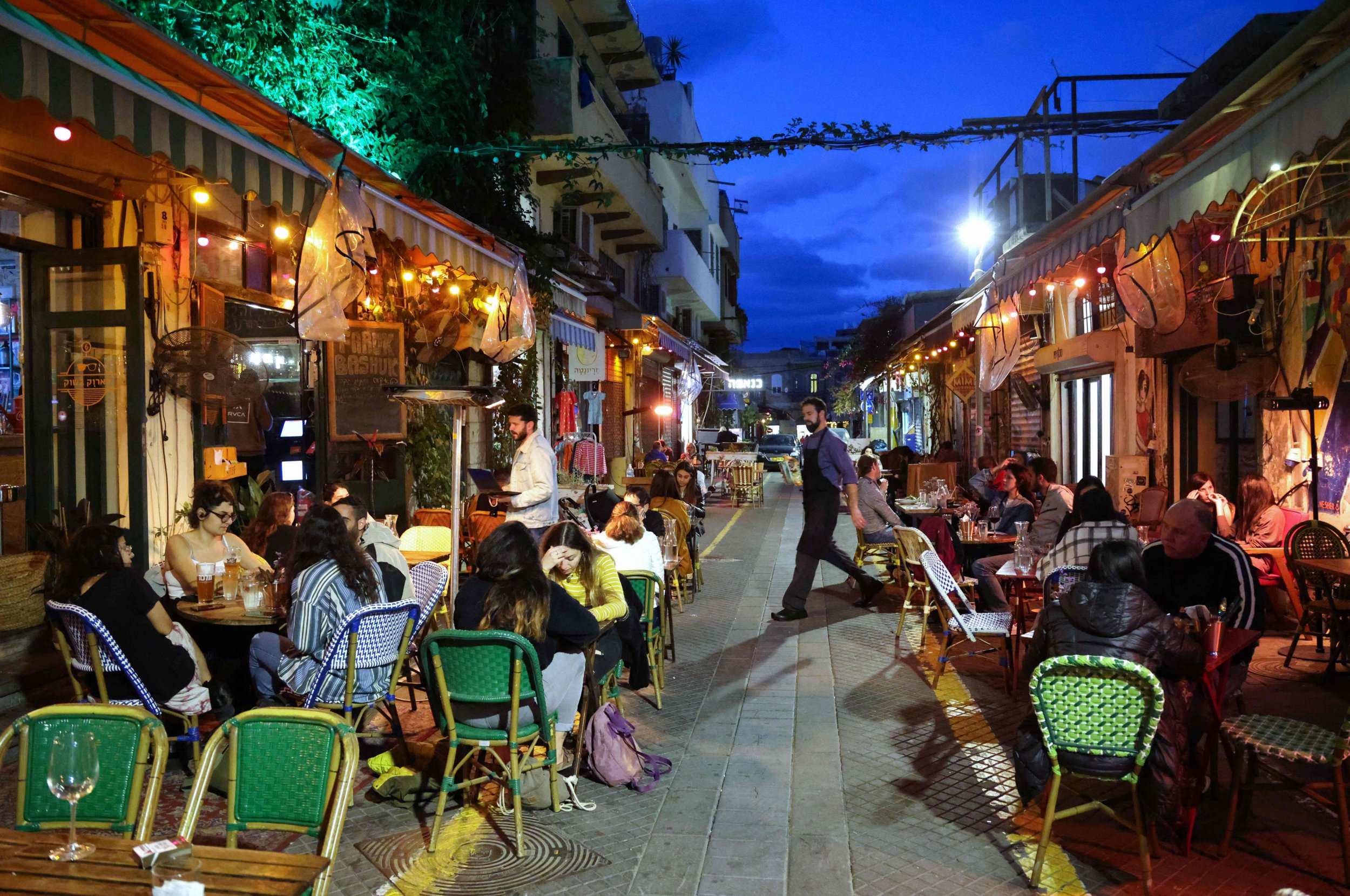 'Canary Islands and Portugal to be added to travel green list this week