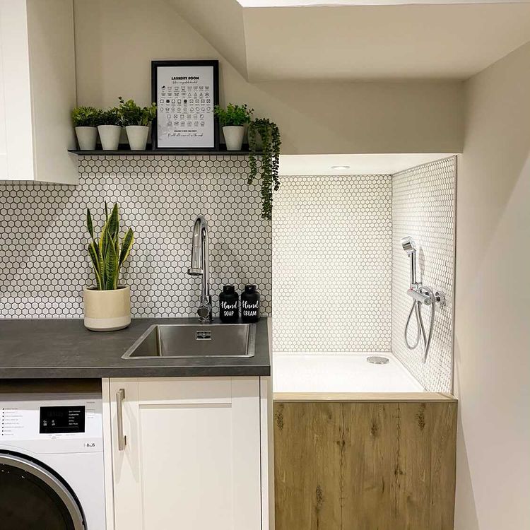 Woman transforms corner of garage into walkin shower for her dogs Metro News