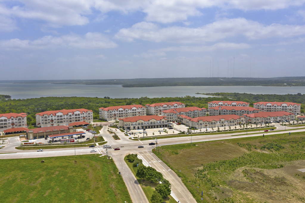 Mansions at Lake Ridge uses 3D Virtual Tours to showcase luxury rentals Metroplex 360