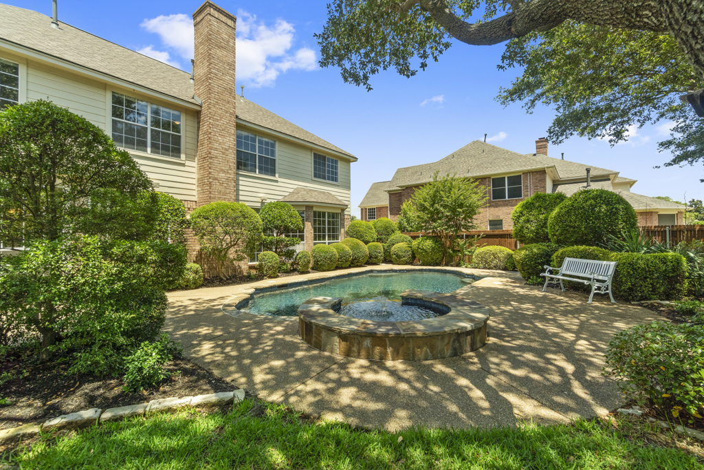 Zillow 3D Home Tours in Dallas, Fort Worth, Frisco, McKinney Street View Car for Hire in North