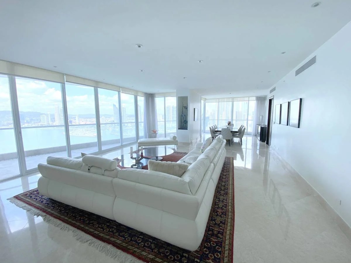 PH The Point Panama Luxury Apartment for Sale Ocean Front