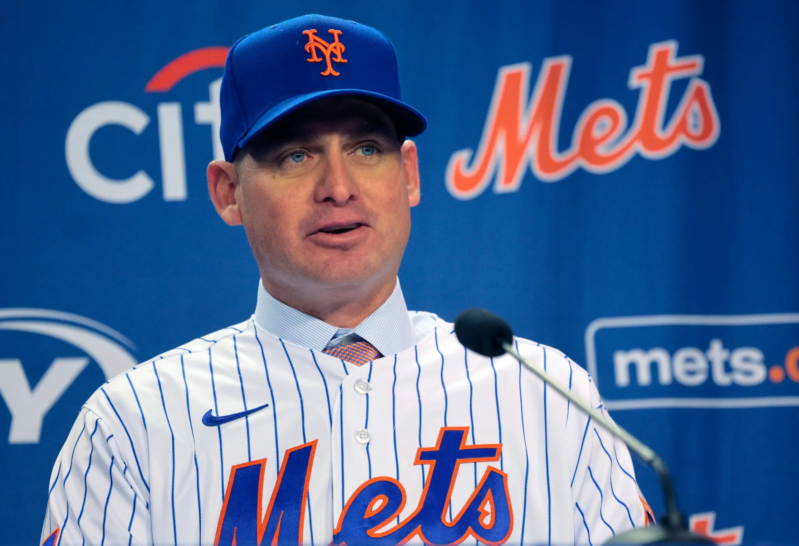 Mendoza "It's An Honor & A Privilege" to Wear Mets Uniform