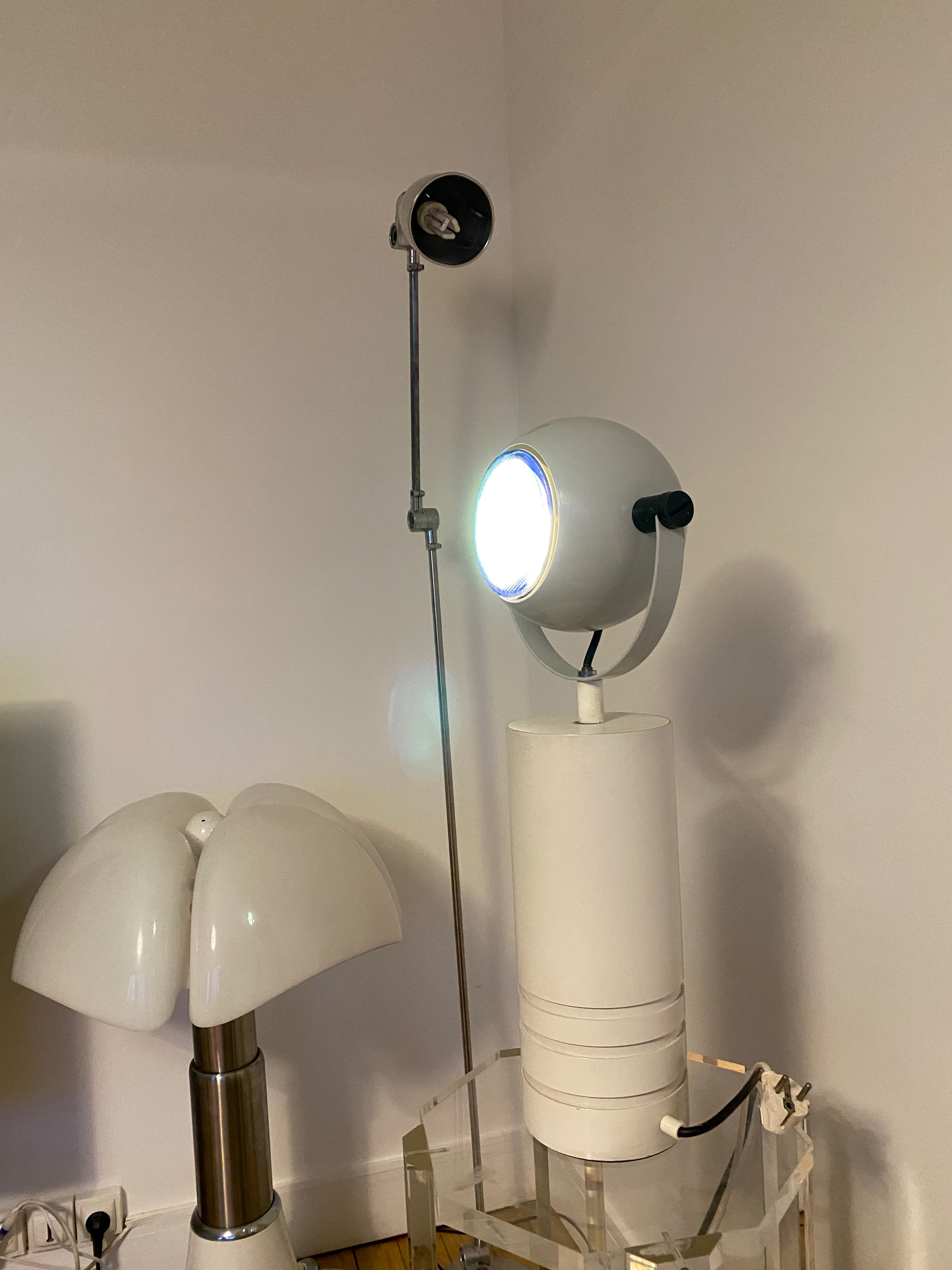 Lampe eyeball, design italien des années 70 Meubles Vintage Design
