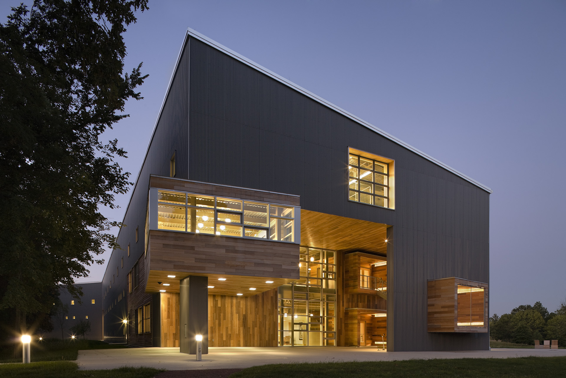 Abercrombie & Fitch Corporate Offices Building U Corporate Offices