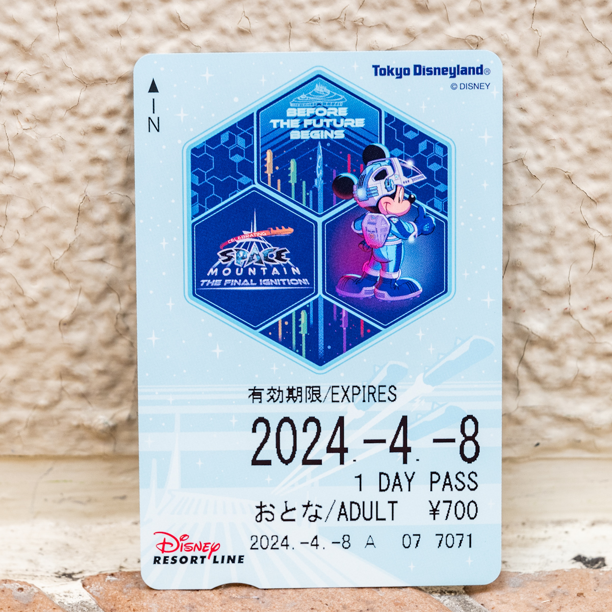 新旧スペースマウンテンとミッキーデザイン！ディズニーリゾートライン「セレブレーティング・スペース・マウンテン：ザ・ファイナルイグニッション