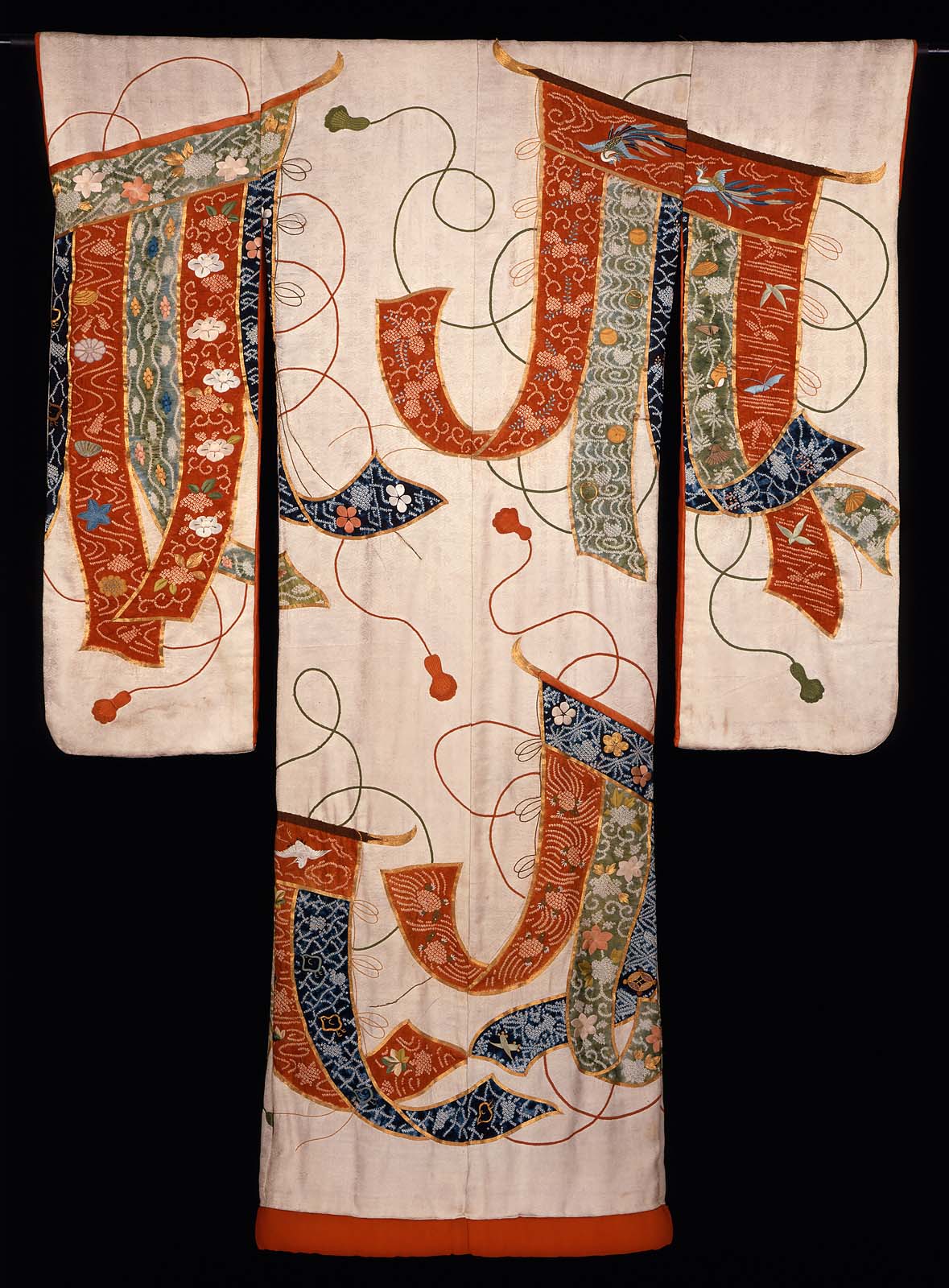 Wedding kimono (uchikake) Museum of Fine Arts, Boston