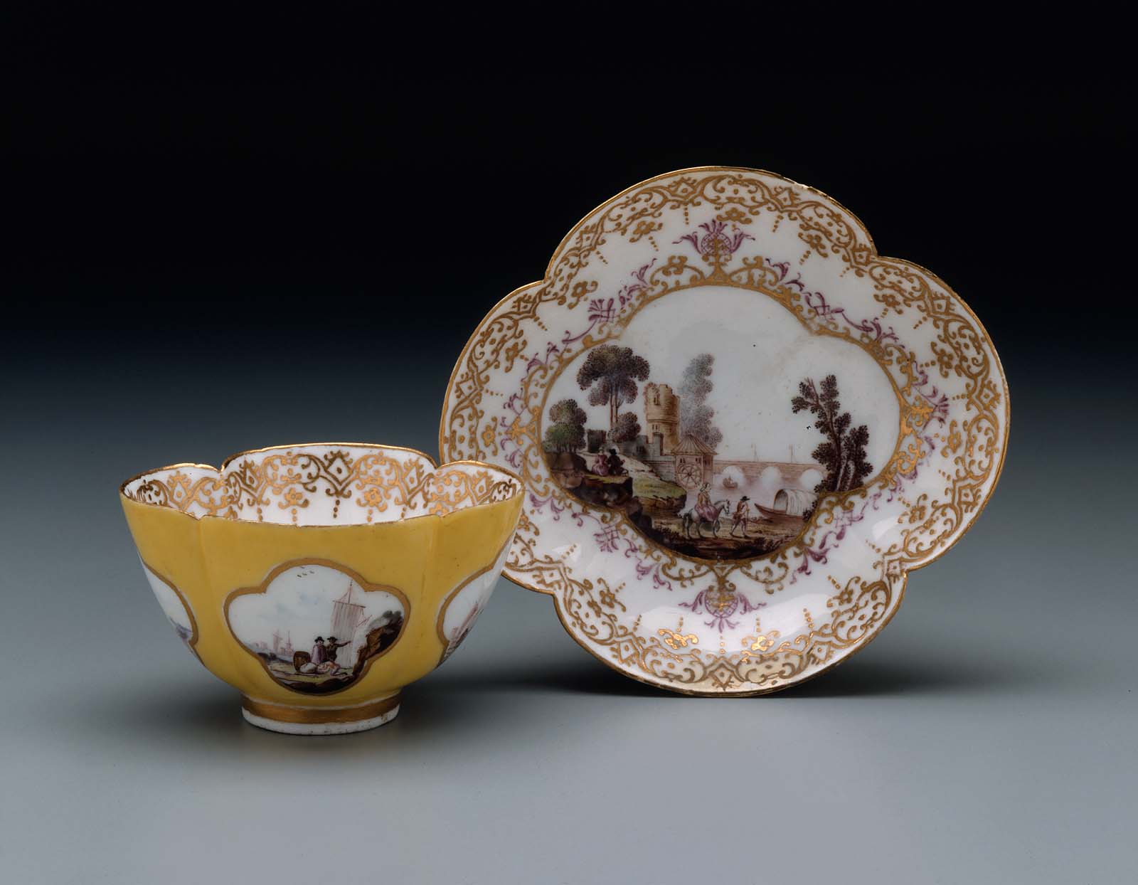 Tea bowl and saucer Museum of Fine Arts, Boston