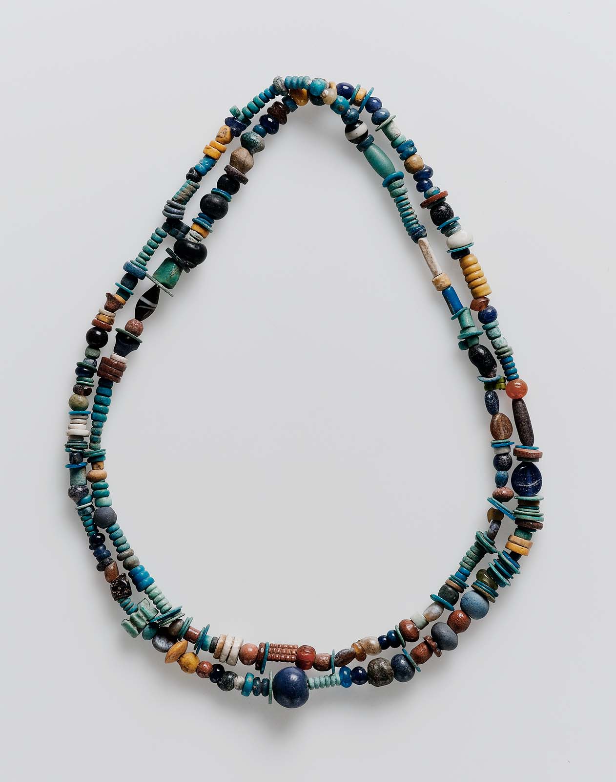 String of beads Museum of Fine Arts, Boston