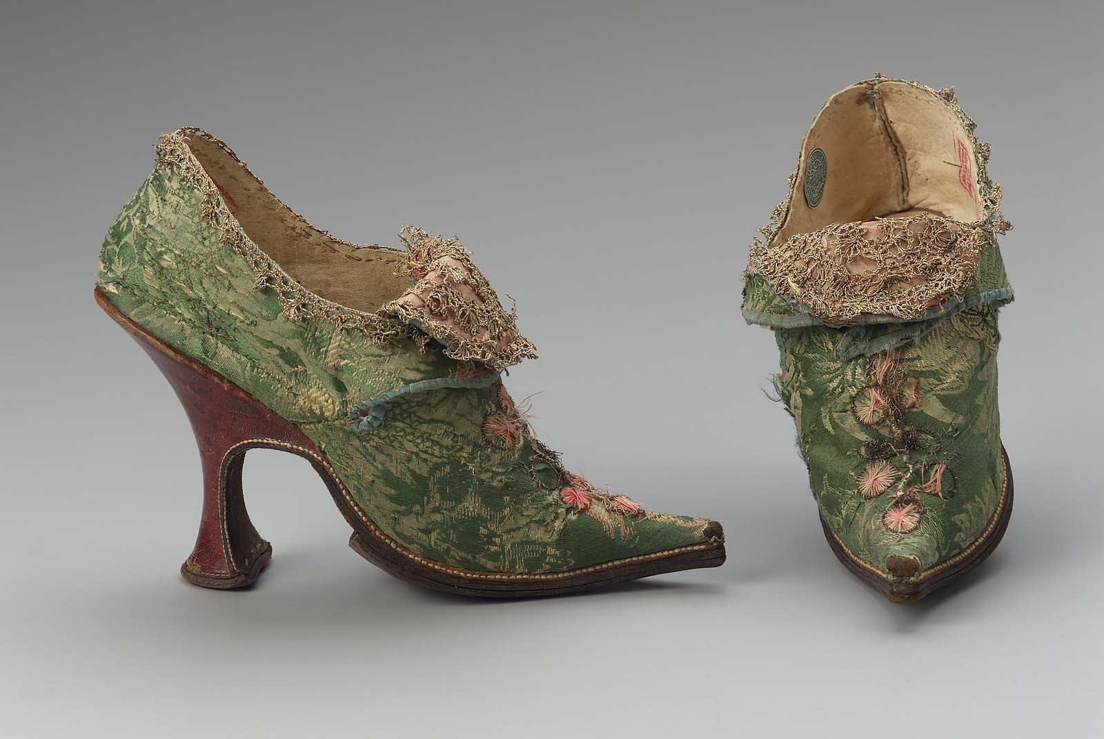 Pair of women's buckle shoes Museum of Fine Arts, Boston