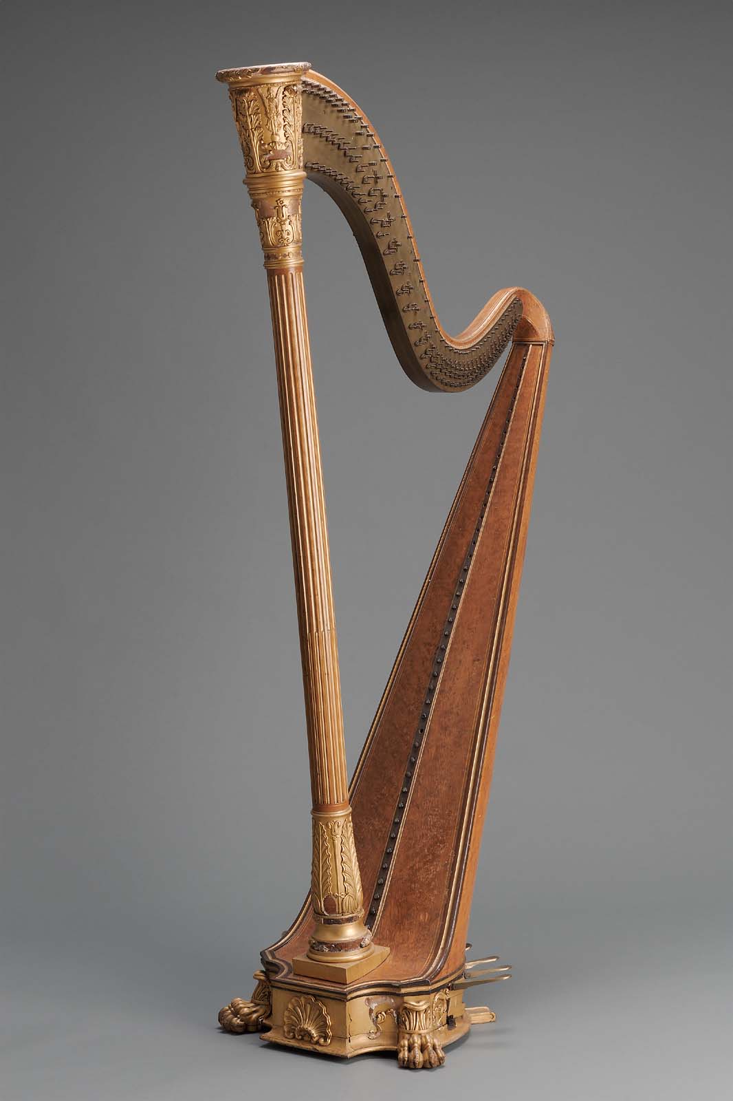 Pedal harp Museum of Fine Arts, Boston