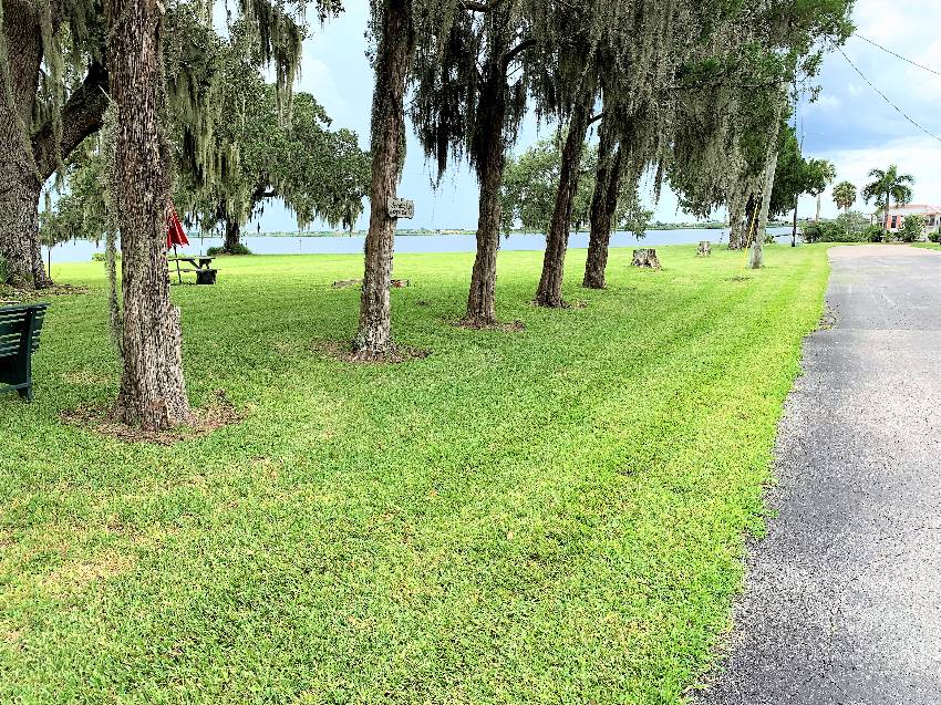 Palm Grove Mobile Home Community