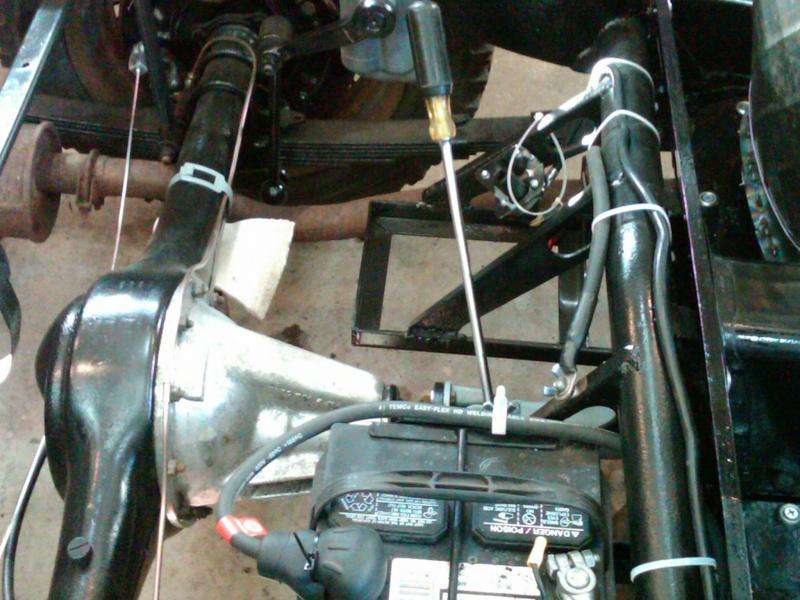 Freeing a stuck clutch in an MG