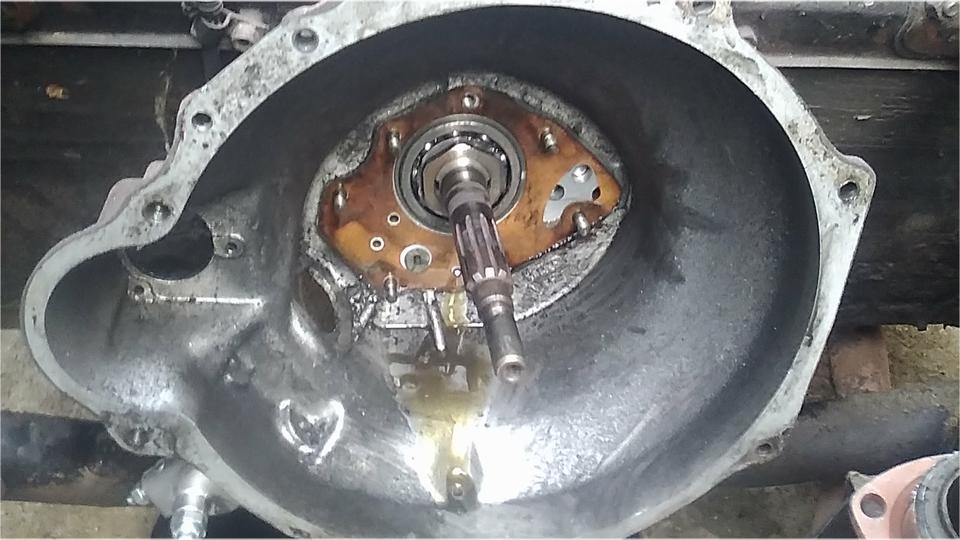 CLUTCH RELEASE BEARING, MGB Aftermarket Soft Carbon